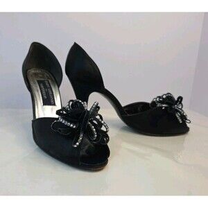 Stuart Weitzman Martinique Vintage Satin Peep Toe Black Satin Pump Crystal S 9 B